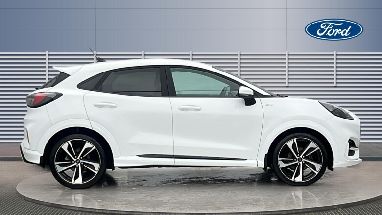 Ford Puma 1.0 EcoBoost Hybrid mHEV 155 ST-Line 5dr Petrol Hatchback